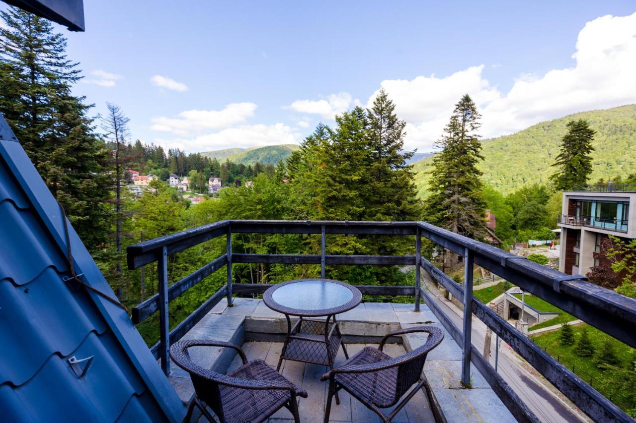 Hotel Smart Sinaia Buitenkant foto